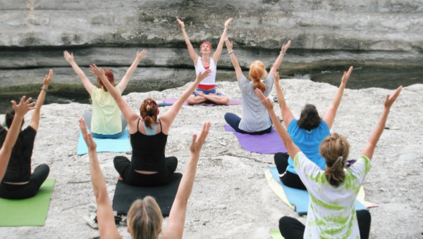 Create fitness blog community