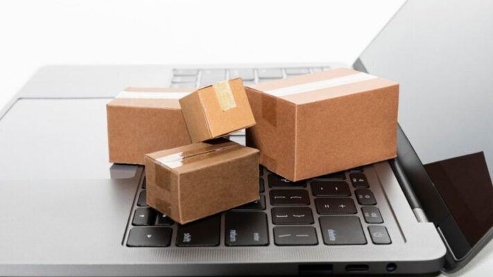 10 Best AI Tools for Dropshipping in 2025: Free and Paid Options