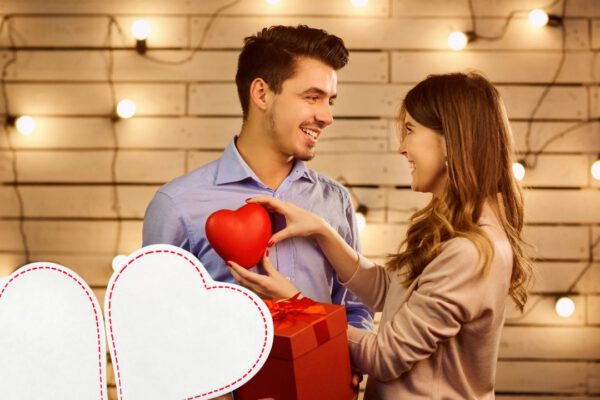 AI Tools for Generating Valentine's Day Messages & Quotes