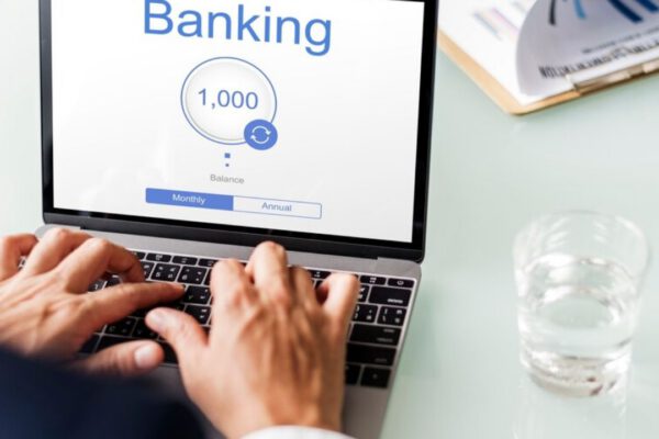 best free WordPress themes for banks and financial institutions.