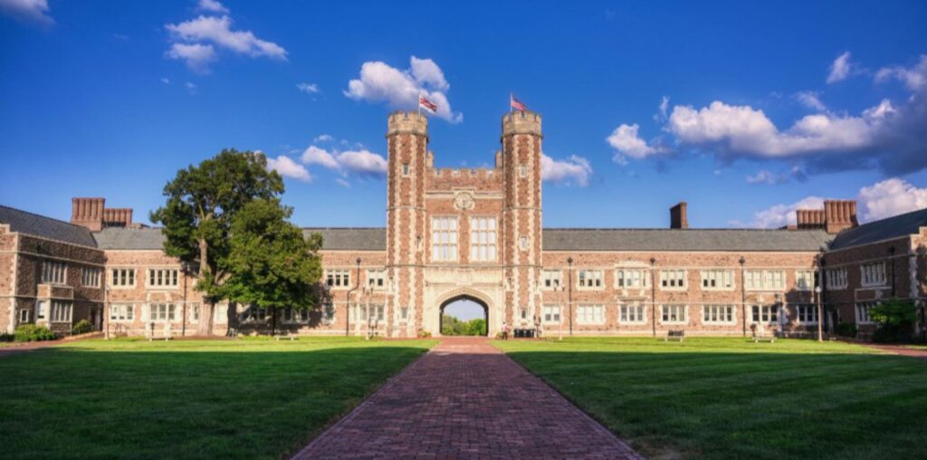 Best Free WordPress Themes for University Websites