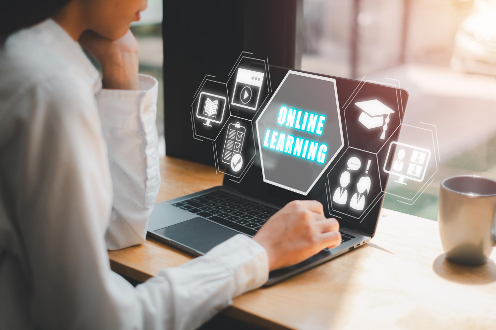 How to Start Selling online courses from your website