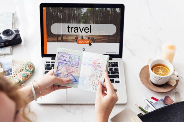 How to Create an Online Travel Community Blog with WordPress and BuddyX?