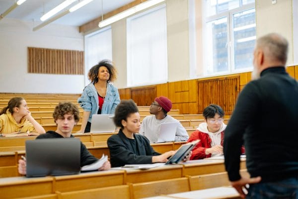 University students in lecture representing AI detection for academic education